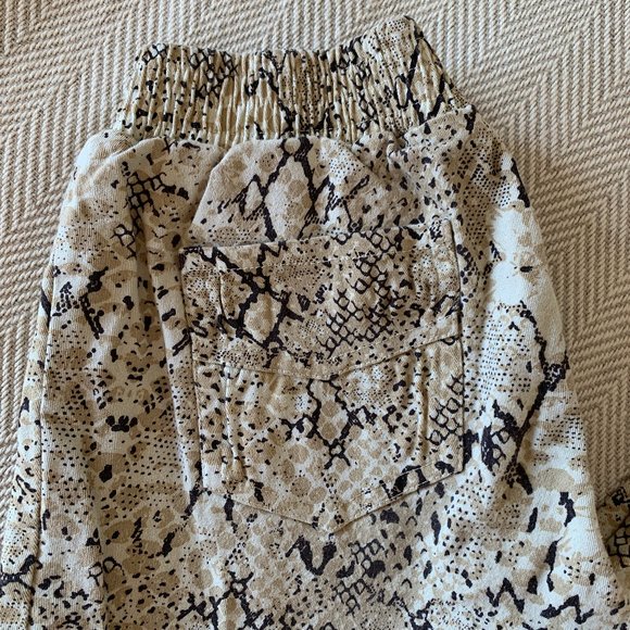 Spell & The Gypsy Aloha Python Jets Pants - Picture 5 of 10